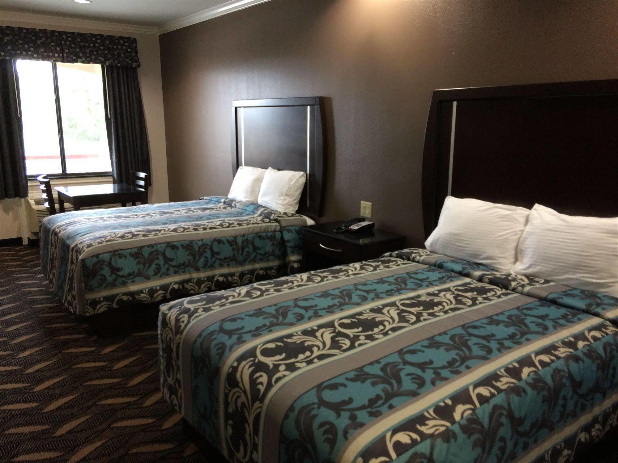 Palace Inn Sam Houston Race Park מראה חיצוני תמונה