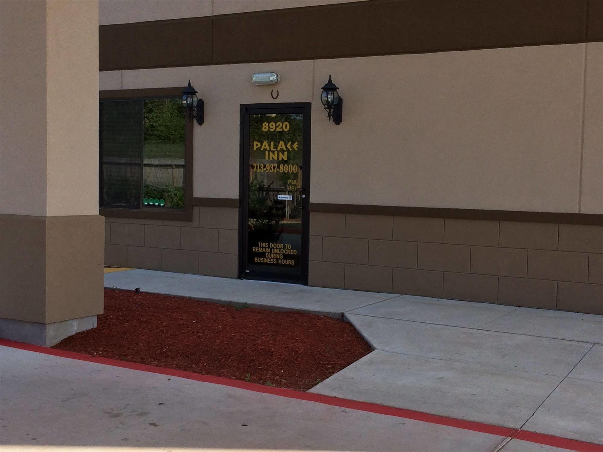 Palace Inn Sam Houston Race Park מראה חיצוני תמונה